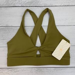 Fabletics Oasis Twist-Front Sports Bra Green New Size Large